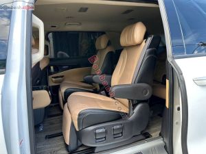 Xe Kia Carnival Premium 2.2D 7S 2023