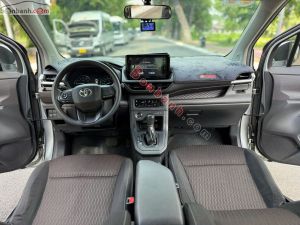 Xe Toyota Avanza Premio 1.5 AT 2023